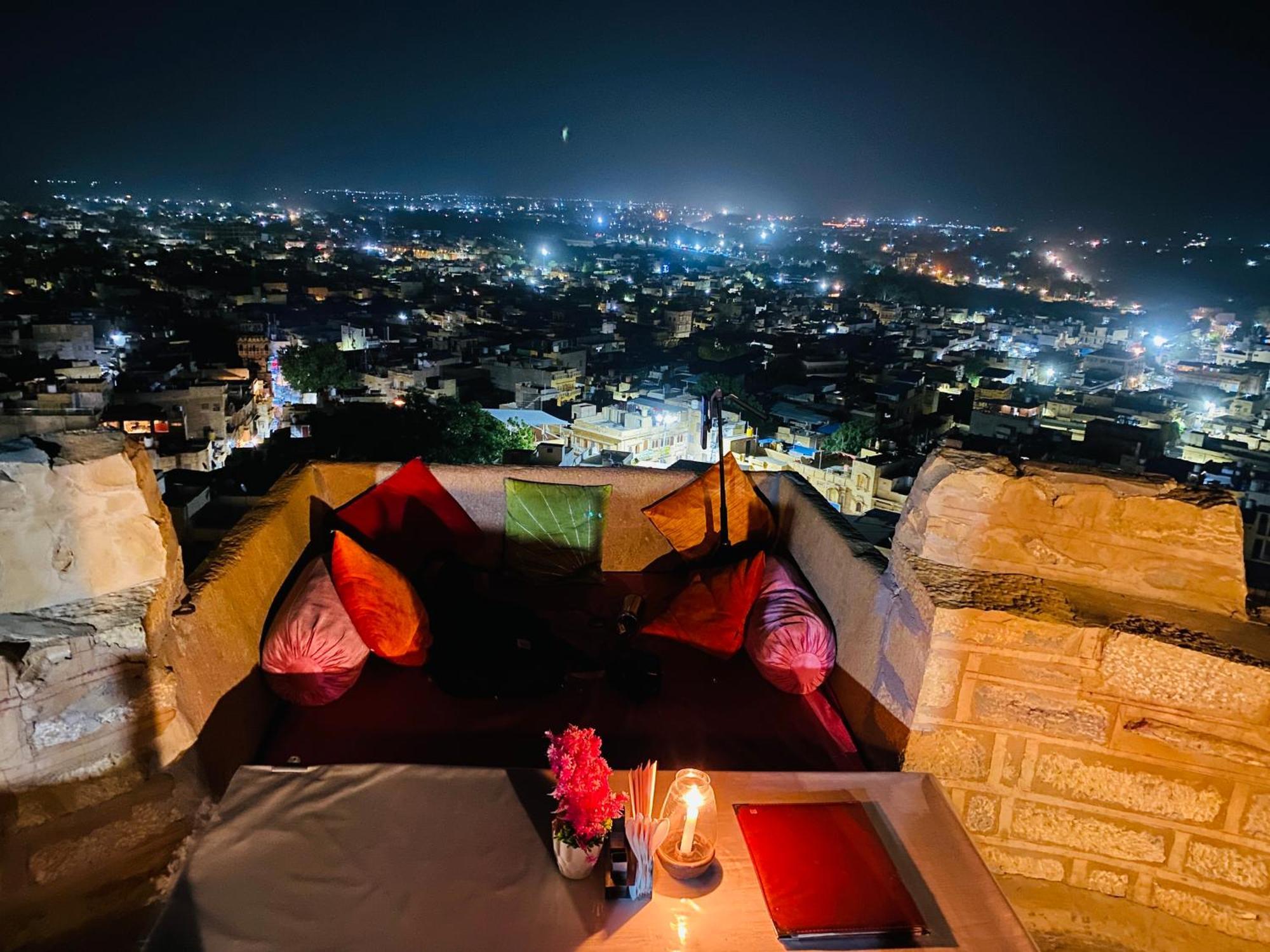 Hotel Lotus Haveli Jaisalmer Zewnętrze zdjęcie